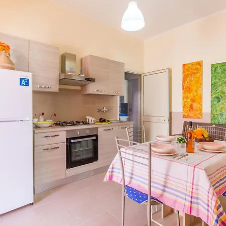 Apartment Casa Lory 2 Near The Sea - Happy *