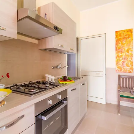 Apartment Casa Lory 2 Near The Sea - Happy